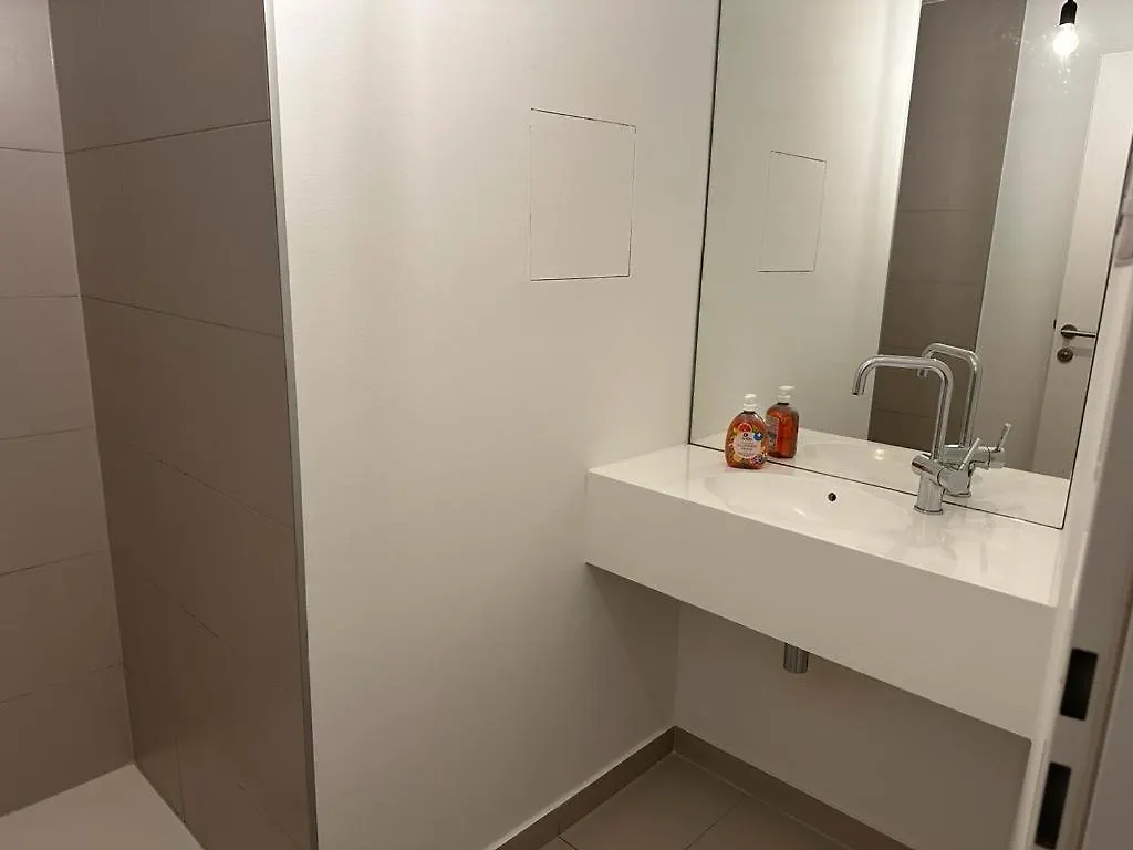 115M2 Luxury Flat - 3 Balconies - Free Parking Lägenhet Wien